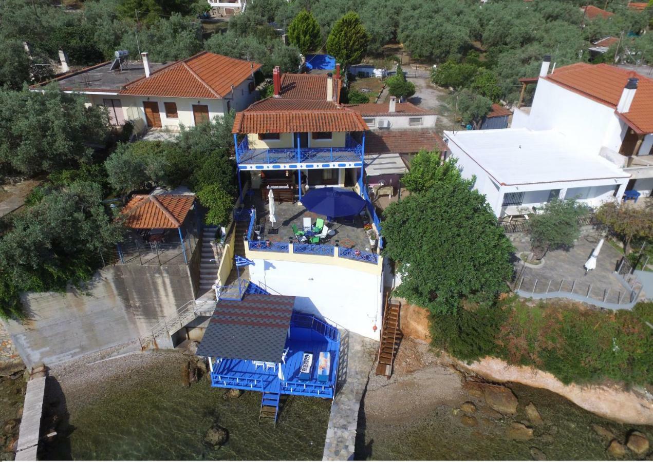 Dimitris Constantinou Villa Sourpi Exterior photo
